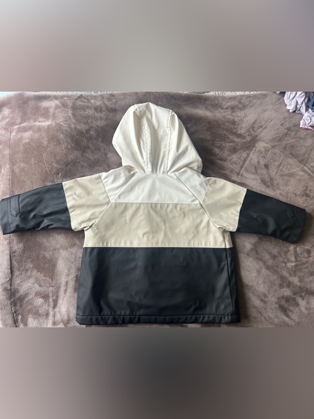 Zara Kids Cream & Black Colorblock Raincoat with Hood - Picture 5 of 6